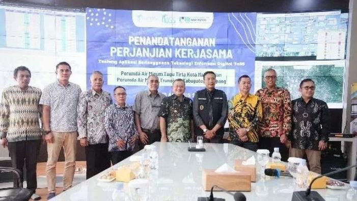 Penanda Tanganan Perjanjian Kerjasama Perumda Air Minum Trunoyo Sampang Dengan Tugu Tirta Kota Malang Tentang Teknologi Berlangganan Aplikasi ToSS
